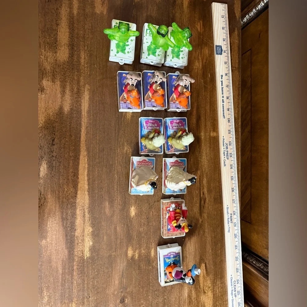 1998 McDonald’s Happy Meal Disney Vintage Bundle – Lot of 13 Figures VHS